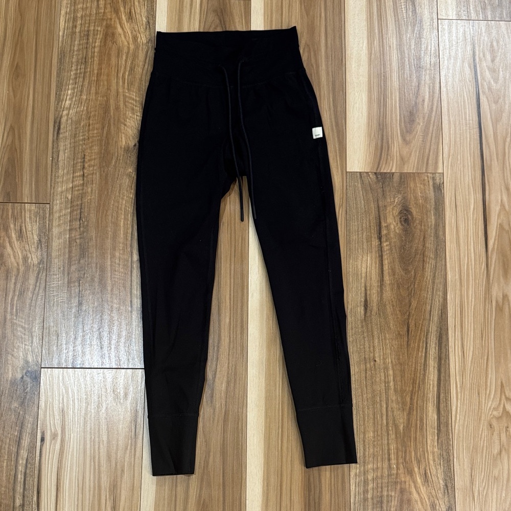 Vuori Black Women's Leggings